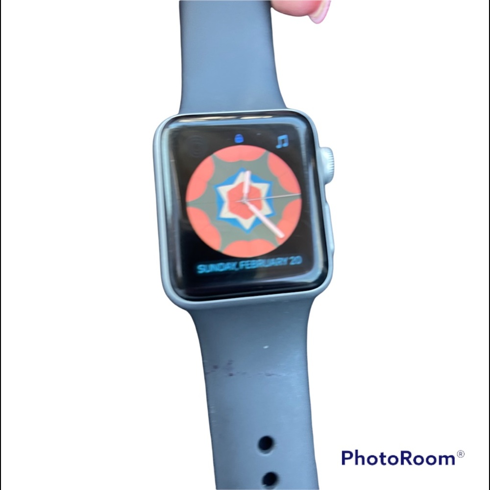 Apple Watch Series 3 | GPS | 38mm / A1858 |